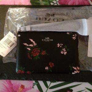 Coach change wristlet